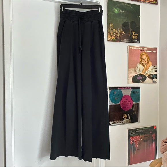 SOLD lululemon flared, wide leg sweatpants *black - Picture 1 of 5